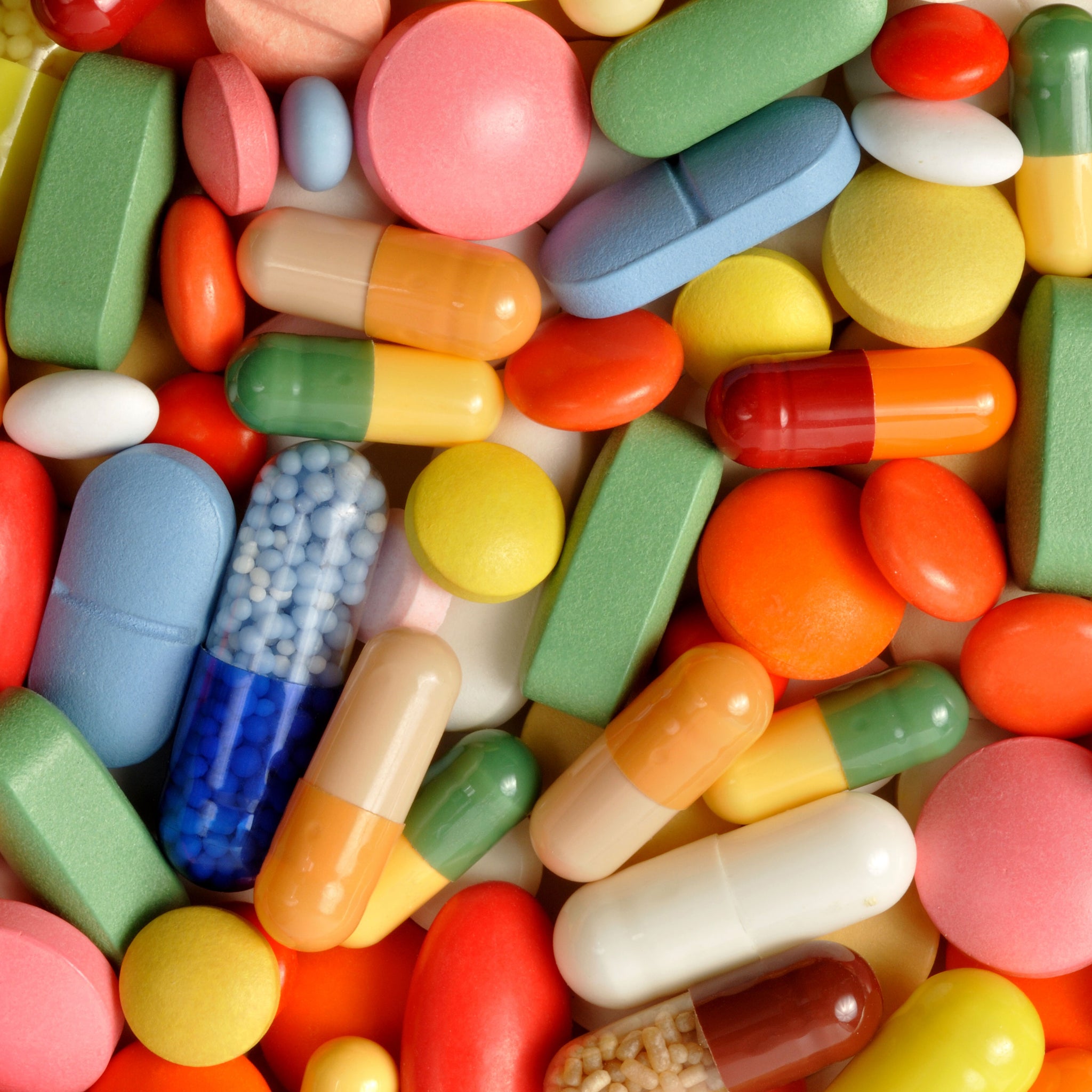 List of Vitamins & Supplements You Should Not Take Together